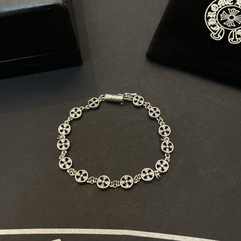 Ch**me He**ts bracelets